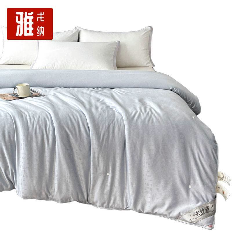 雅戈纳 蚕丝被180*220cm 床图片