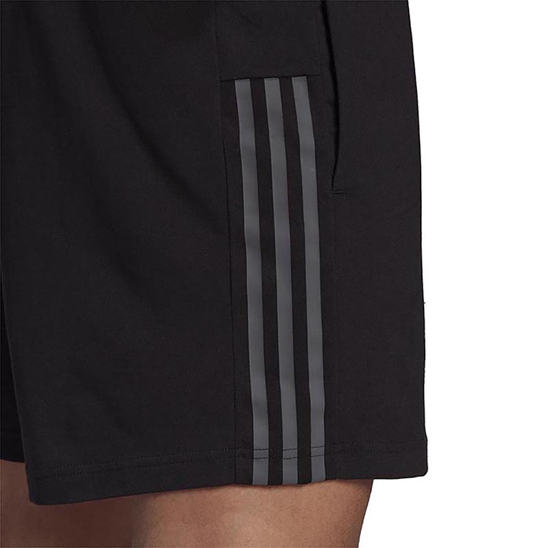Adidas阿迪达斯短裤男裤新款跑步训练裤运动休闲裤GP8606