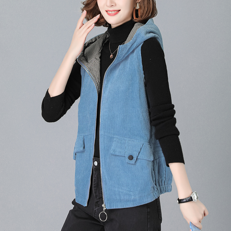 班俏banqiao马甲女中年大码妈妈装马夹2020春秋新款宽松灯芯绒连帽短