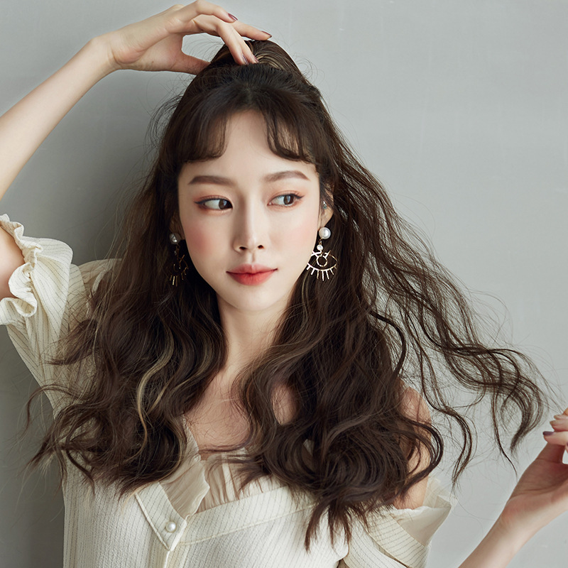 高马尾假发女长卷发羊毛卷中长款抓夹自然烫发卷发挑染马尾辫