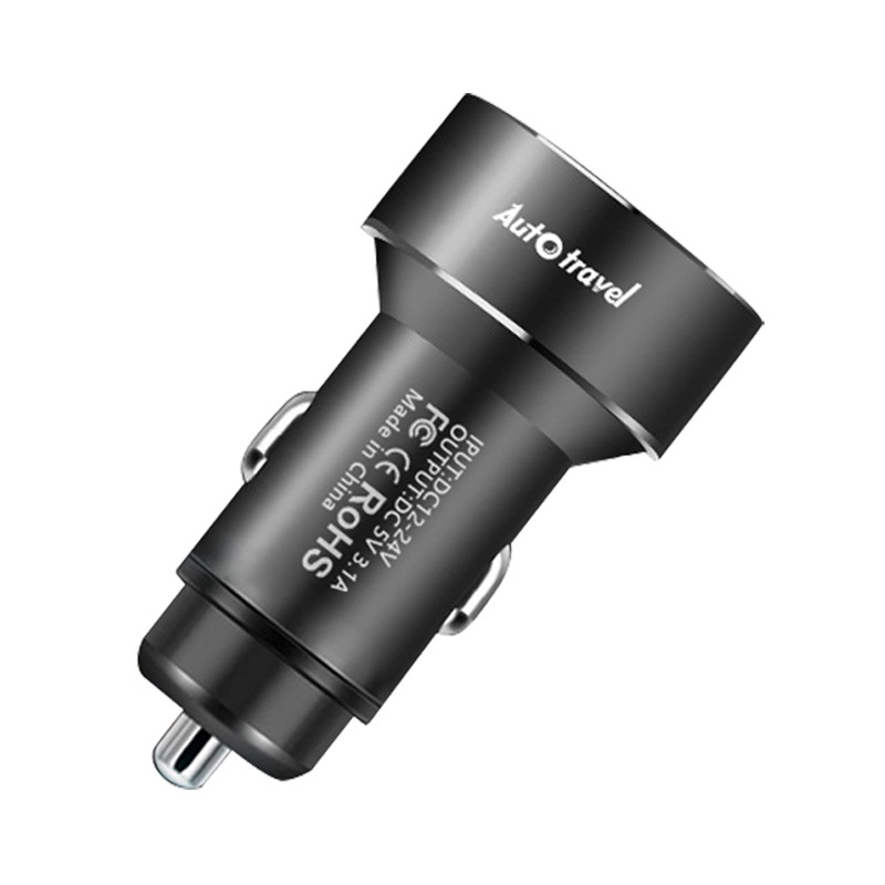 美旅(AMERICAN TOURISTER) 金属双USB数显车充 AT-5003 3.2*3.2*6.5cm高清大图