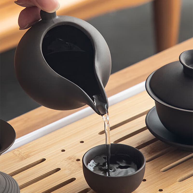 紫砂旅行茶具 一壶四杯+茶叶罐-茶巾-旅行包高清大图