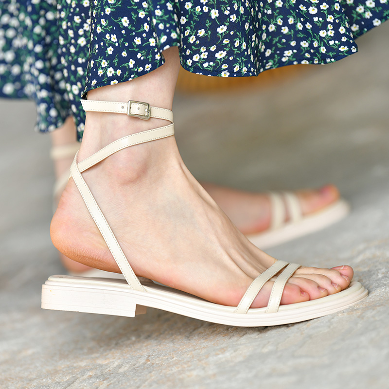 mini韩版粗跟凉鞋女2021夏新款仙女风方头缕空夹趾高跟脚踝绑带罗马鞋