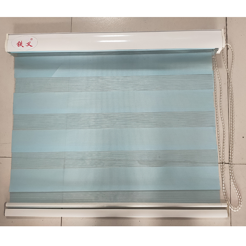 铁义 柔纱帘高清大图