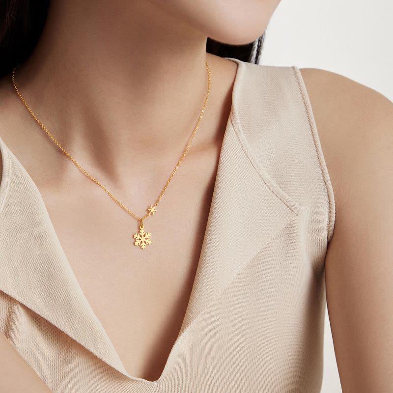 周大福闪闪小雪花足金黄金吊坠项链女款计价(工费:420元)EOF553精选图片