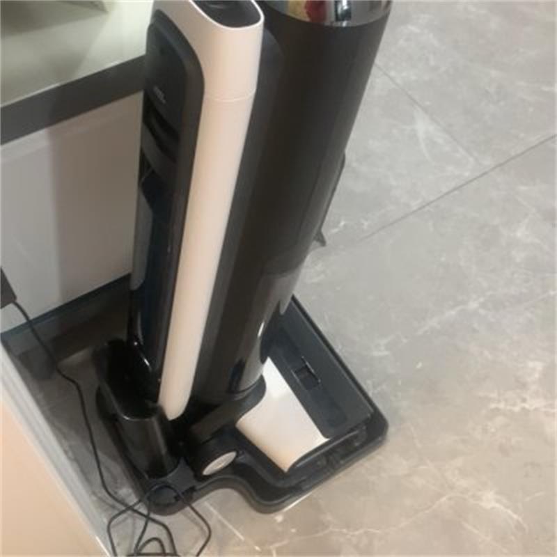 添可(TINECO)无线洗地机家用芙万LED智能吸尘器干湿两用式吸拖一体机