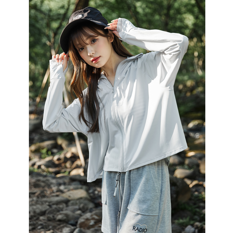 唐狮防晒女