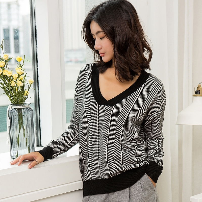 秋冬季新款千鸟格女式羊绒衫v领长袖宽松毛衣韩版打底针织羊毛衫