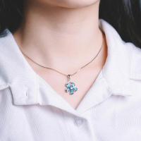 s925银坠 锁骨项链 高档小梅花形仿锆石坠送女朋友七夕情人节礼物
