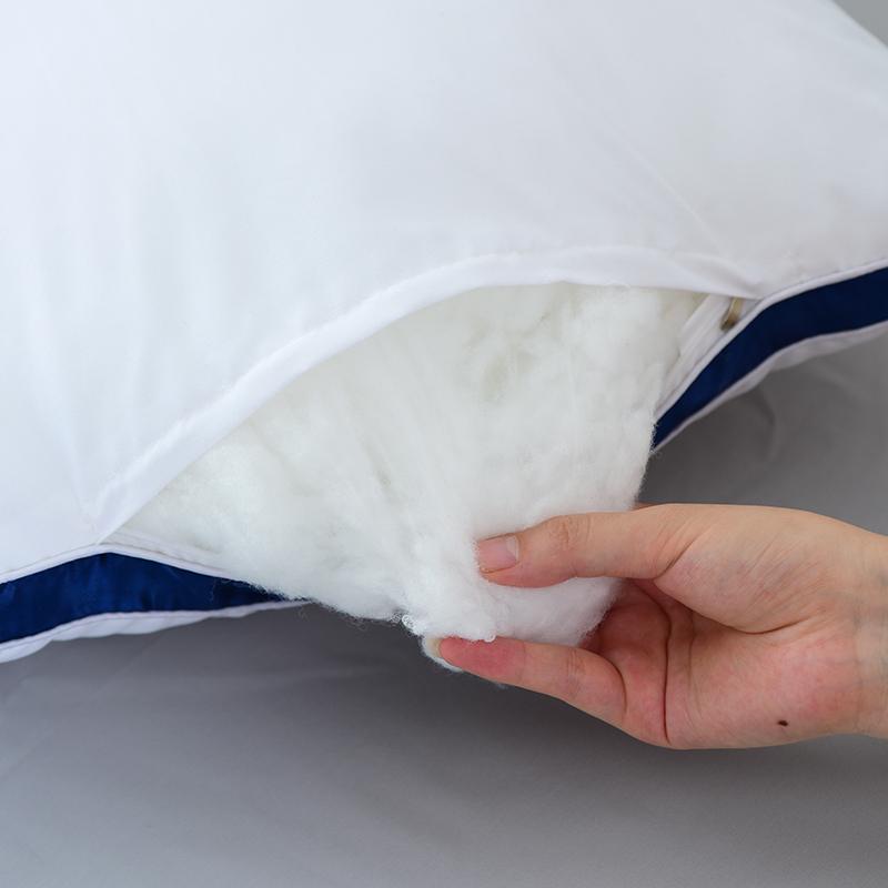 萨奇 立高枕高清大图