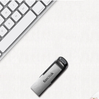 常见科技(CHANGJIAN) CZ73酷铄 32GB U盘/个