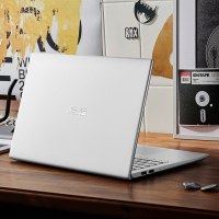 华硕(ASUS)VivoBook14锐龙版(AMD 四核锐龙R5 8G内存 512B固态 银色/灰色 定制版)14.0英寸Y4200/V4000学生本商务轻薄本游戏笔记本电脑