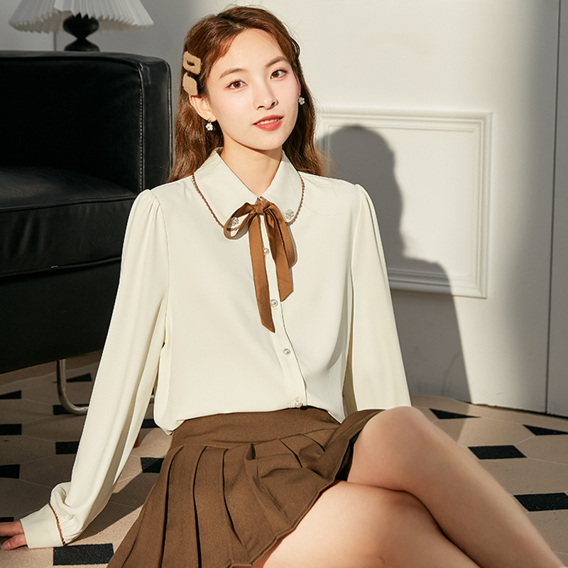 唐狮秋新款女娃娃领系蝴蝶结飘带长袖衬衫甜美少女衬衣温柔dy