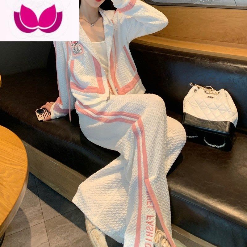 七斓运动套装女秋季2023新款小香风拼色时尚洋气休闲减龄阔腿裤套图片