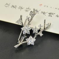 三八节礼物 韩国水晶梅花树胸针女 锆石别针 高档丝巾配饰潮送女朋友老婆生日礼物