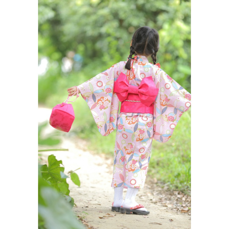 日本和服儿童女童樱花正装振袖和服浴衣配腰封头饰童装