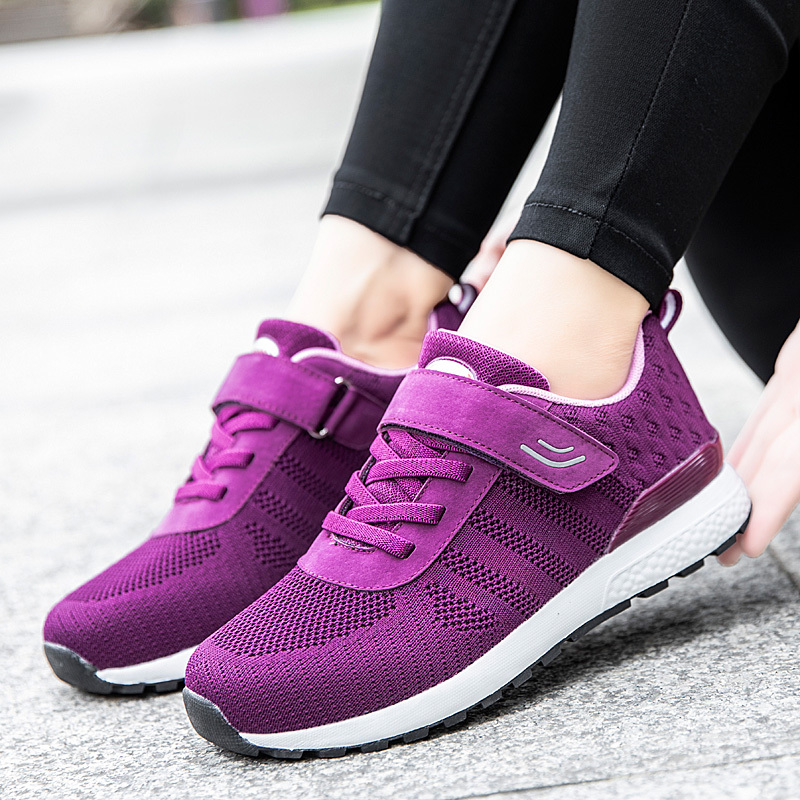 足力健身体老人鞋夏季透气网面镂空中年妈妈运动软底女舒适老年健步鞋