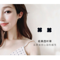 925纯银黑色四叶耳钉女迷你简约气质韩国超小耳环mini小巧日韩送女朋友老婆生日礼送女朋友七夕情人节礼物