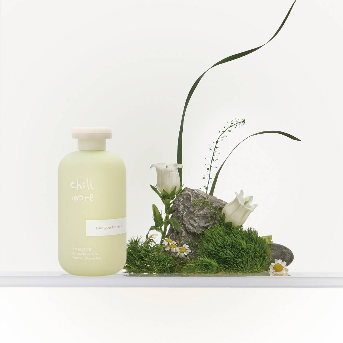 chillmore且悠香氛沐浴露温和清洁留香沐浴液300ml 溪畔听风