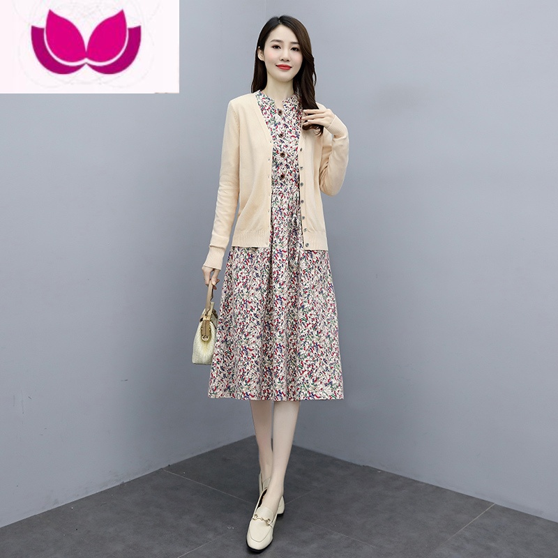 七斓2023套装长袖今年流行碎花裙中老年女装套妈妈棉麻连衣裙 米白色+外套 L95-105斤