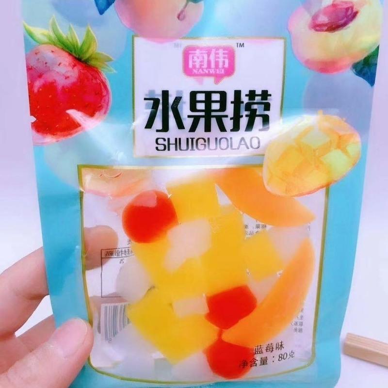 南伟水果捞蜜桃味草莓味水果罐头什锦味饮料椰果粒袋装方便零食 黄桃果5包