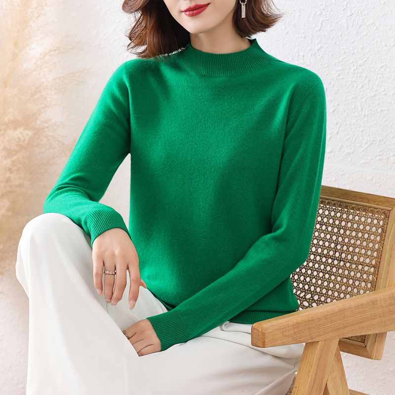 鄂羊羊女士针织毛衣