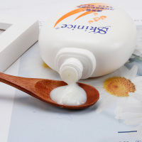 苏宁宜品&肤美灵洋甘菊焕彩洁面乳190g