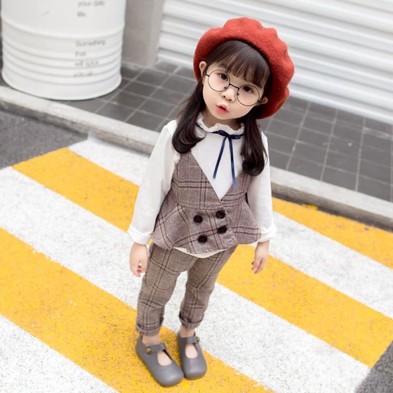 迪鲁奥(DILUAO)儿童套装女 女童套装秋季女童英伦风格子马甲套装三件套女宝宝格子套527-30 棕色图片