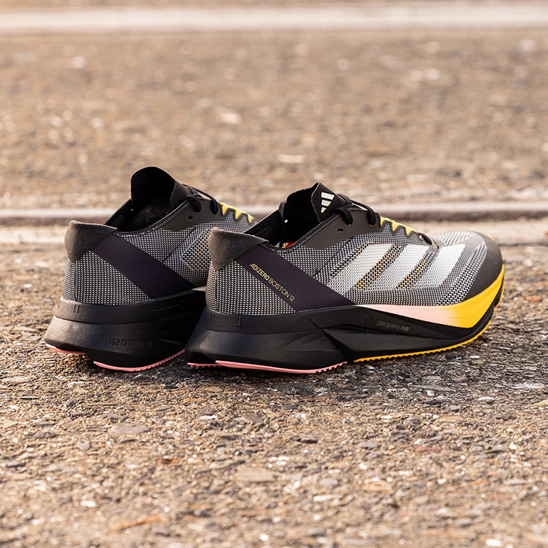 Adidas阿迪达斯男子新款轻便透气休闲运动跑步鞋IF9212 ZP