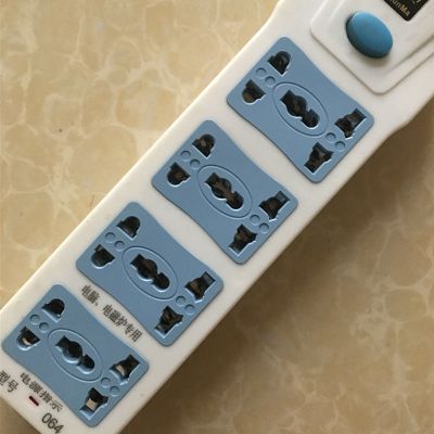 插座大孔圆孔大万能插排插座方孔带线港版三角孔英式标美标插板8插位