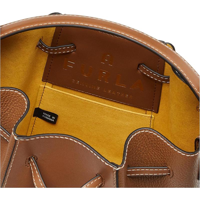 FURLA女士迷你水桶包软牛皮抽绳设计可调节肩带多场景实用手提斜高清大图