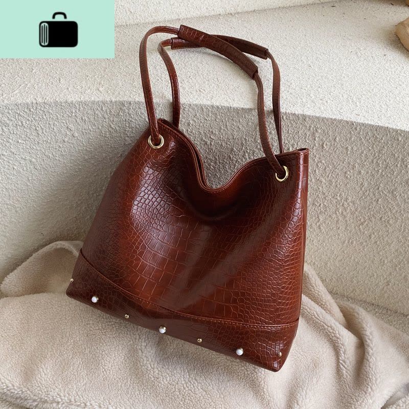 复古港风单肩包大包包女2020新款潮韩版百搭质感斜挎包时尚水桶包NEW LAKE女士单肩包图片