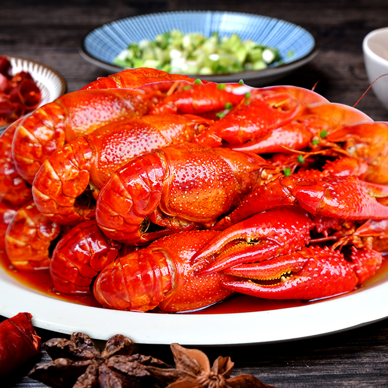 麻辣小龙虾750g每份1822只秘制口味香辣熟食盒装即食速食超大量贩装