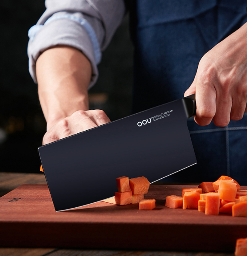 OOU! 黑刃系列 UC3938 男款刀具 精密锻造锋利耐用 安全握柄稳固舒适 多用途切割利器