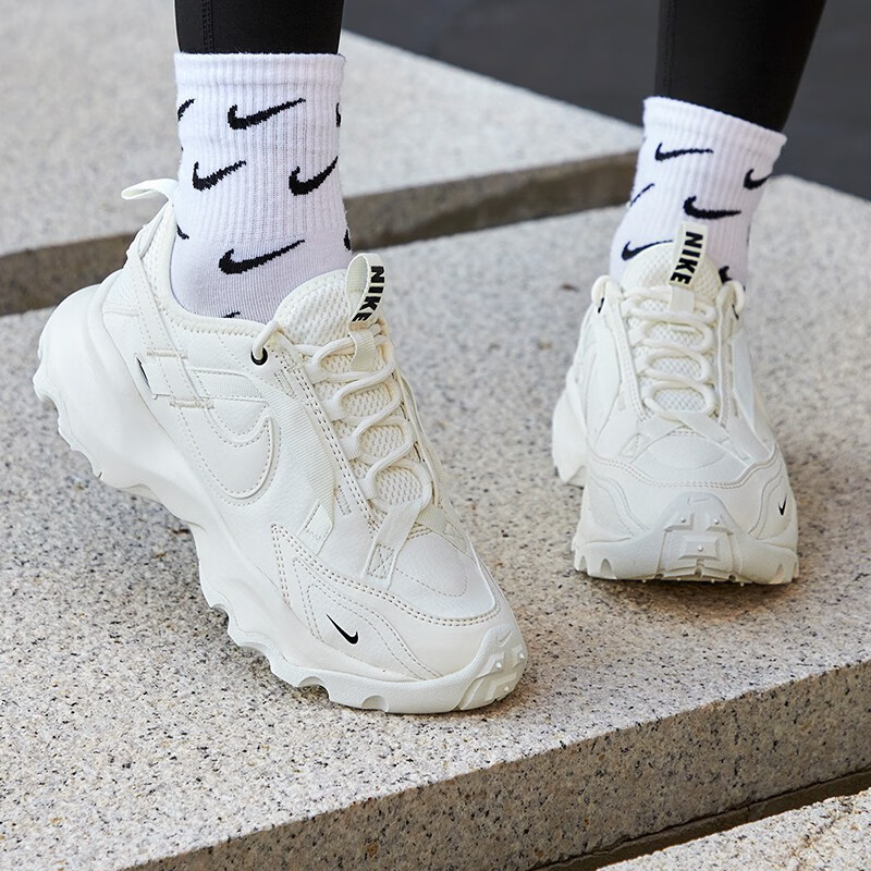 耐克(nike)女鞋 2023夏季新款运动鞋tc 7900厚底老爹鞋复古休闲鞋 dd