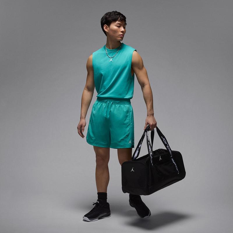 Jordan运动透气速干中裤男DriFIT科技四向弹力篮球训练短裤FN高清大图