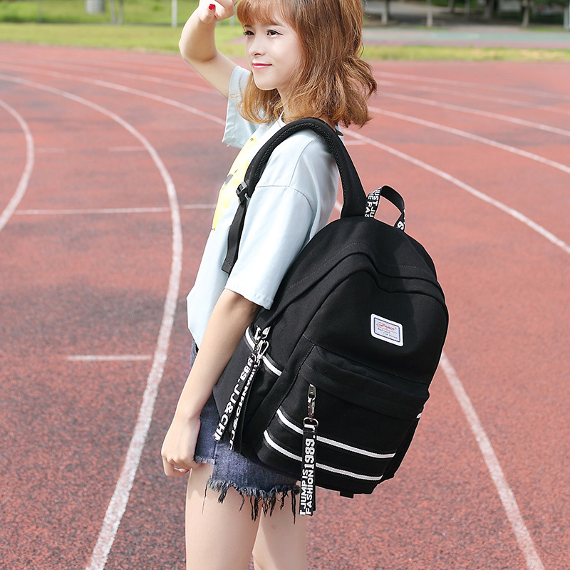 书包女学生大容量韩版校园原宿双肩包初中高中大学生女生背包