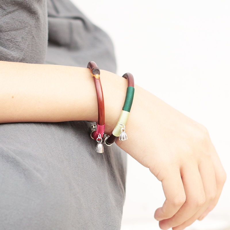 正在热卖正宗西藏野生鸡血藤手镯文艺饰品天然藤木镯子情侣款有节小鱼