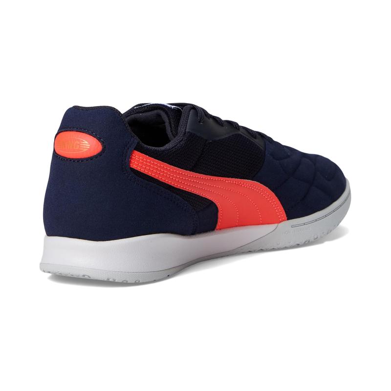 彪马(Puma)男足球鞋透气轻便复古设计室内训练耐磨舒适百搭运动鞋高清大图