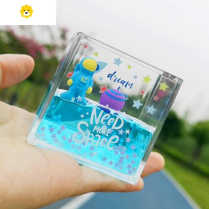 喻娄创意太空人宇航员模型摆件3d液体流沙漏油漏儿童礼物挂件笔筒玩具 [白色]太空人