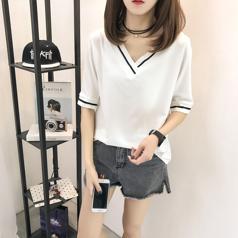 大码女装胖mm短袖T恤女2018夏季新款v领上衣条纹显瘦打底衫200斤