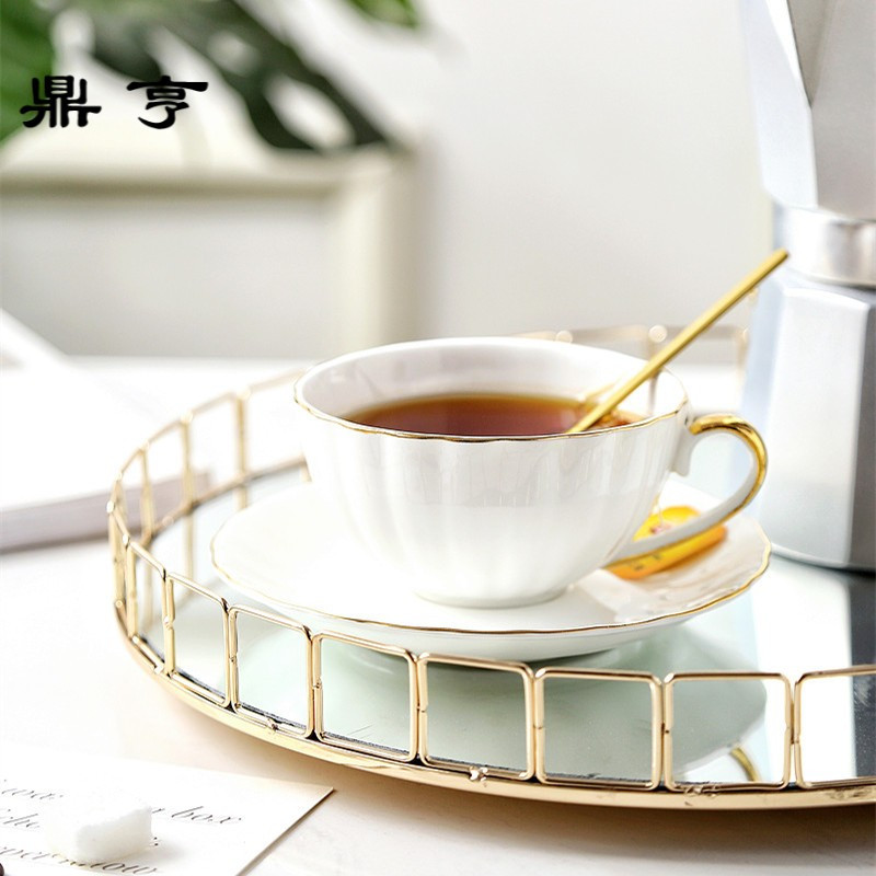 鼎亨北欧轻奢蛋糕花茶具托盘法式宫廷镜面合金化妆品首饰收纳