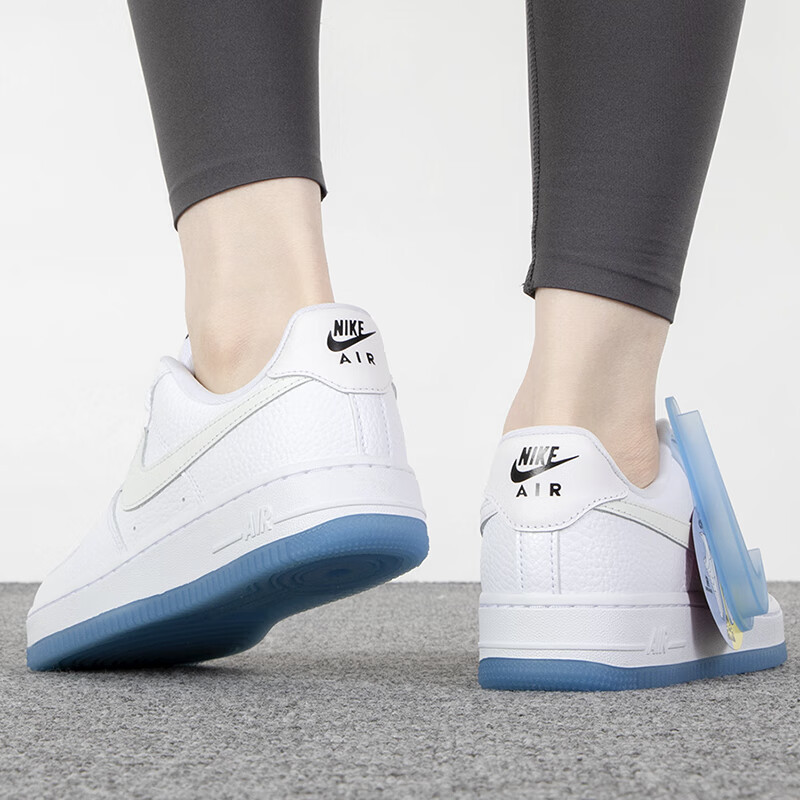 耐克(NIKE)女鞋 2023夏季新款时尚潮流运动休闲鞋舒适轻便透气运动鞋 DA8301-101