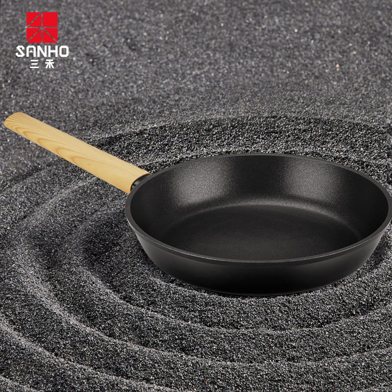 三禾黑白双娇系列不粘煎盘 26CM
