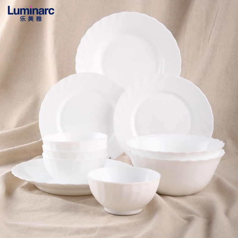 荣事达电压力锅+乐美雅餐具9件套高清大图