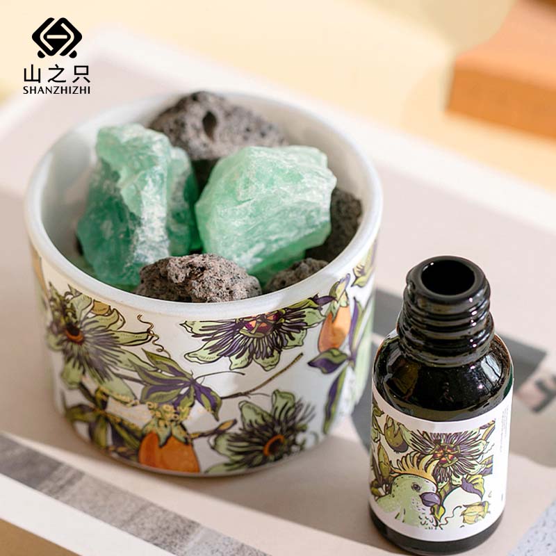 山之只 恣野·时光系列香薰礼盒套装 晶石+15ml精油 套高清大图