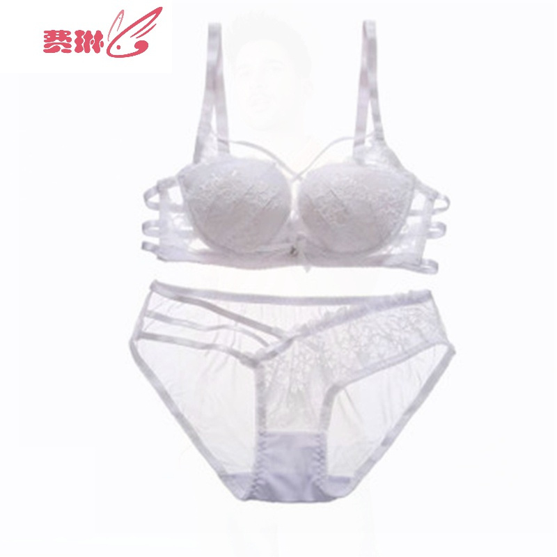 本命年内衣套装女性感蕾丝小胸半杯胸罩女士诱惑大码红色薄款文胸 费