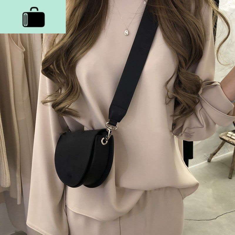 东大小包包女2020新款潮韩国超火马鞍包斜挎单肩简约时尚百搭NEW LAKE女斜挎包图片