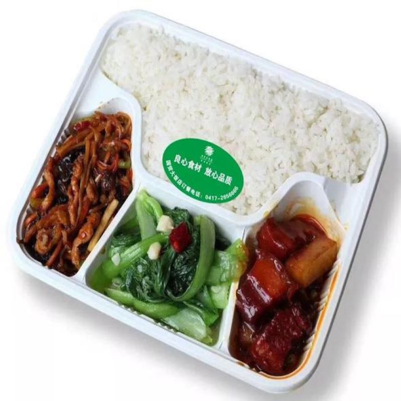 自制盒饭两荤一素