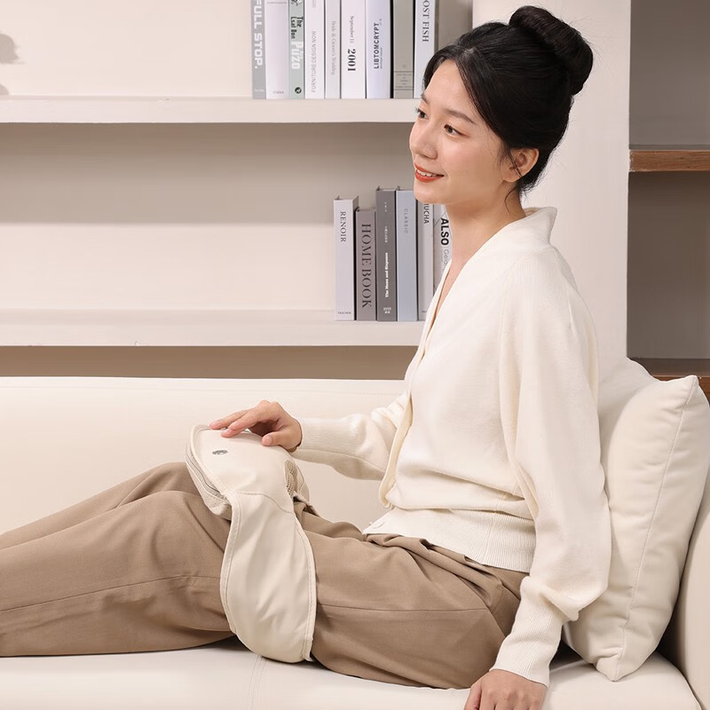 倍轻松(breo) 颈椎按摩披肩 腰部捶打热敷加强版 SK-2017L 1台高清大图